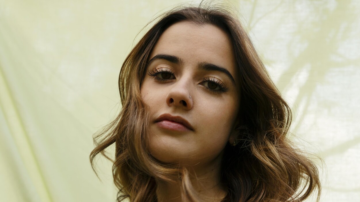 nadia-sylvain-chanteuse-musicienne